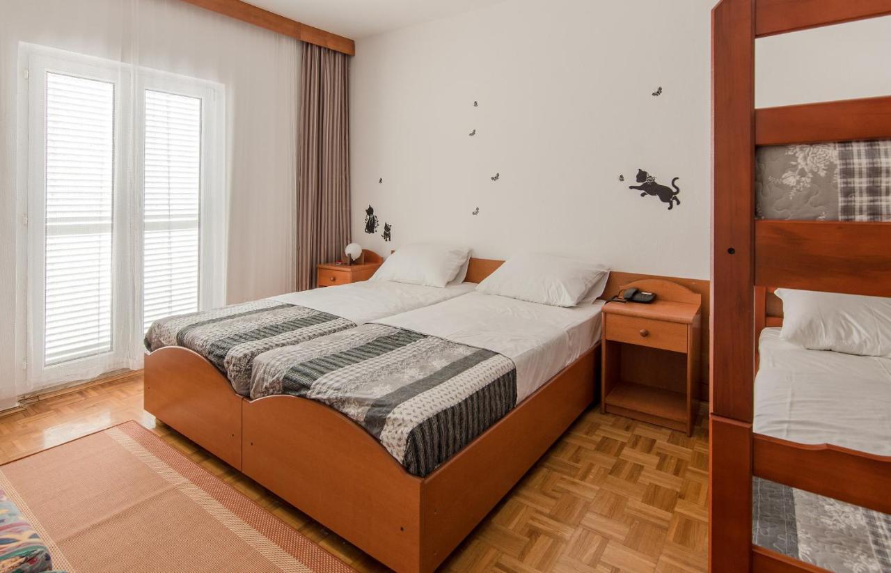 Hotel Barba Starigrad Exterior photo