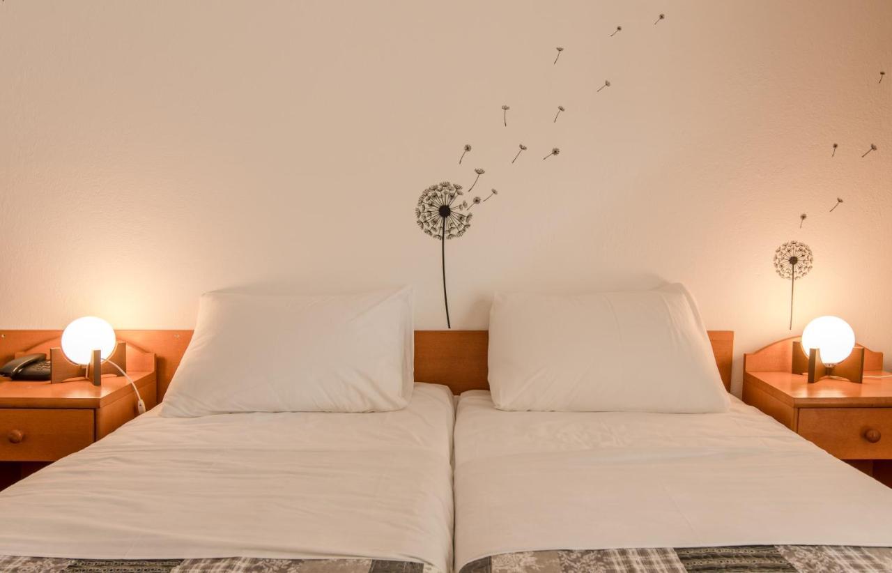 Hotel Barba Starigrad Exterior photo